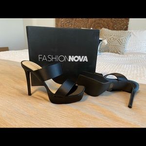 Black Fashion Nova Heels